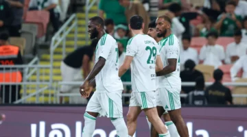 نجم أهلي جدة يقترب من الانتقال إلى وجهة إنجليزية جديدة